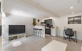 Guestready - Modern And Spacious Flat Near Vaise